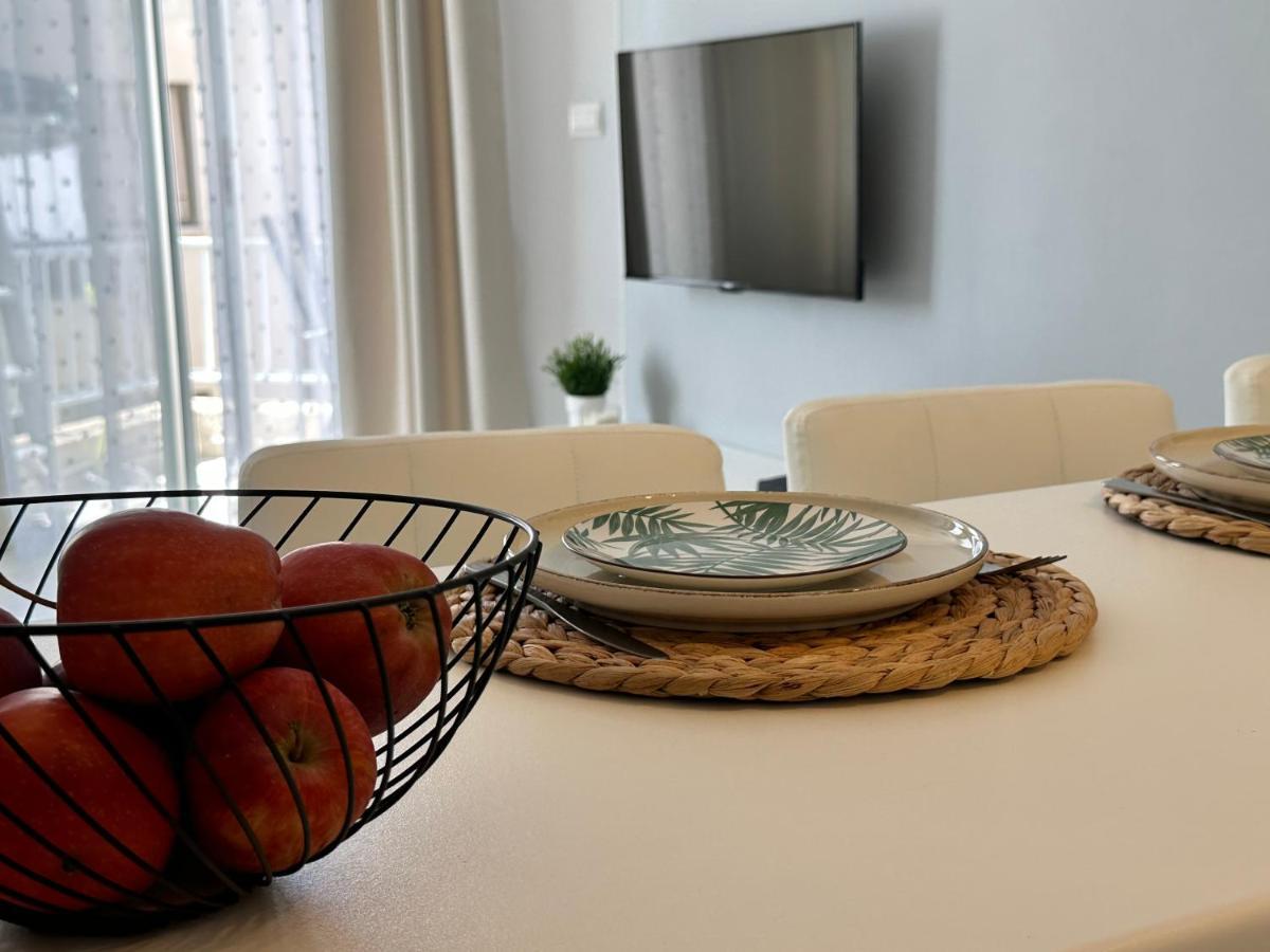 Sea View Apartment Near The Beach Paphos Eksteriør bilde